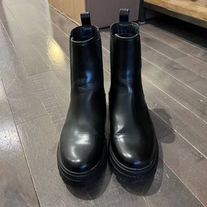 a new day black Belle Chelsea boots
